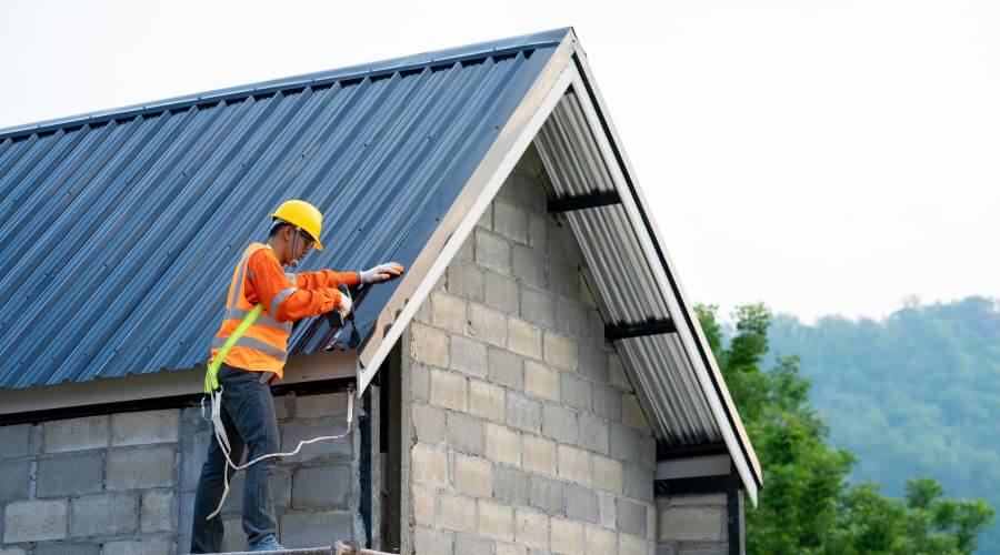 Professional Flat Roofing Installation in Sharpsville, PA